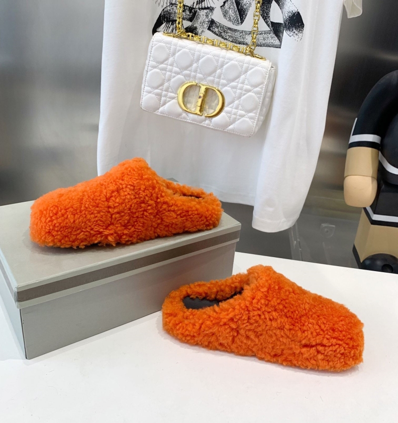 Other Slippers